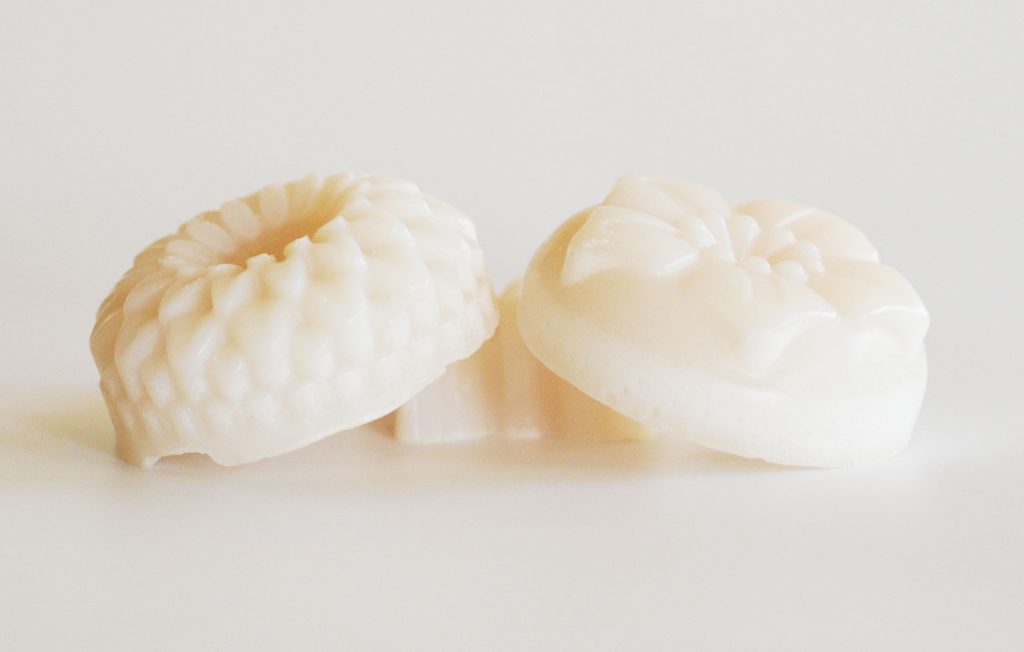 handmade soap contains glycerin